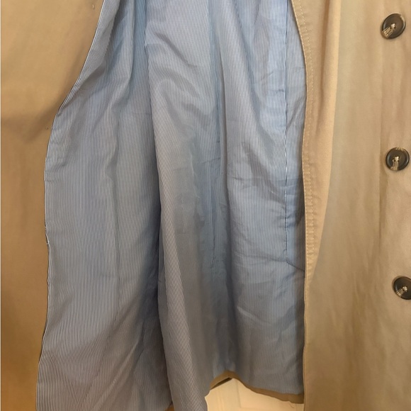 GAP Tan Double-Breasted Trench Coat - Picture 3 of 6